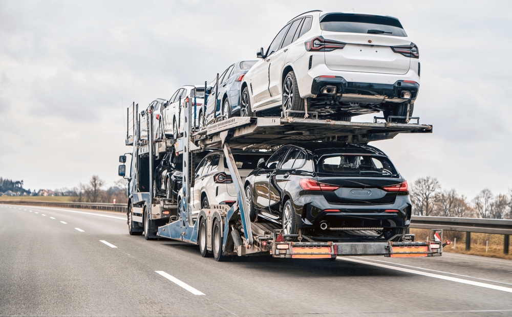 car shipping hauler truck with cars