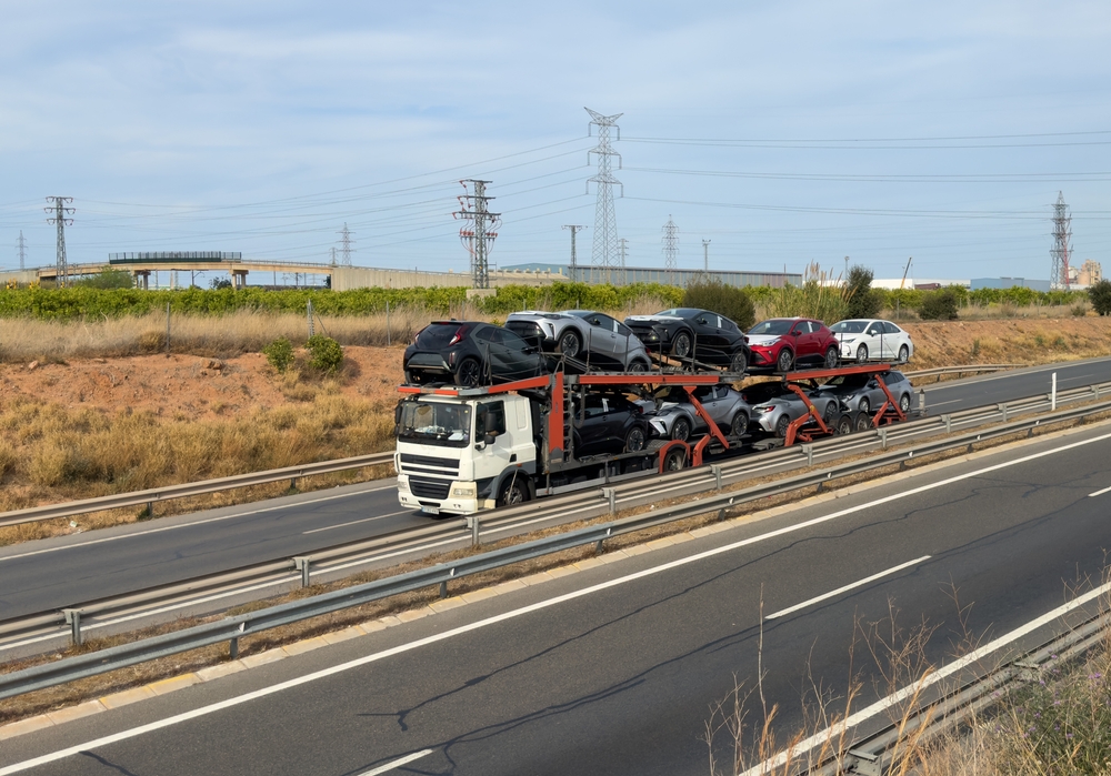 car shipping hauler truck with cars