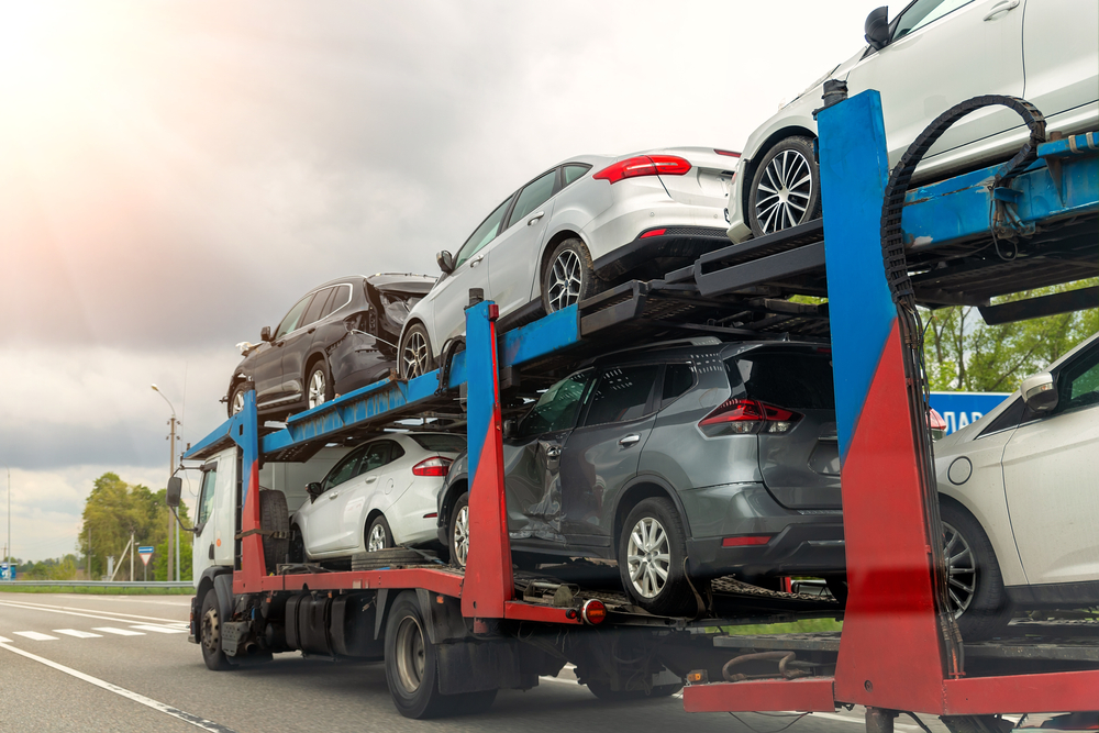 car shipping hauler truck with cars