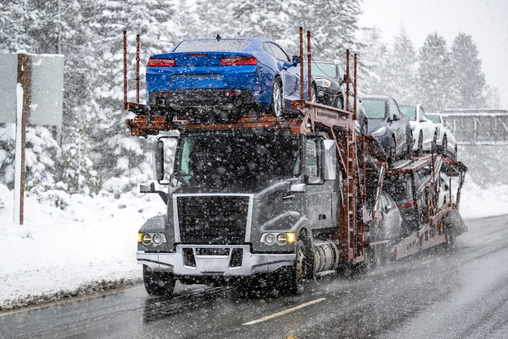 car shipping truck with cars