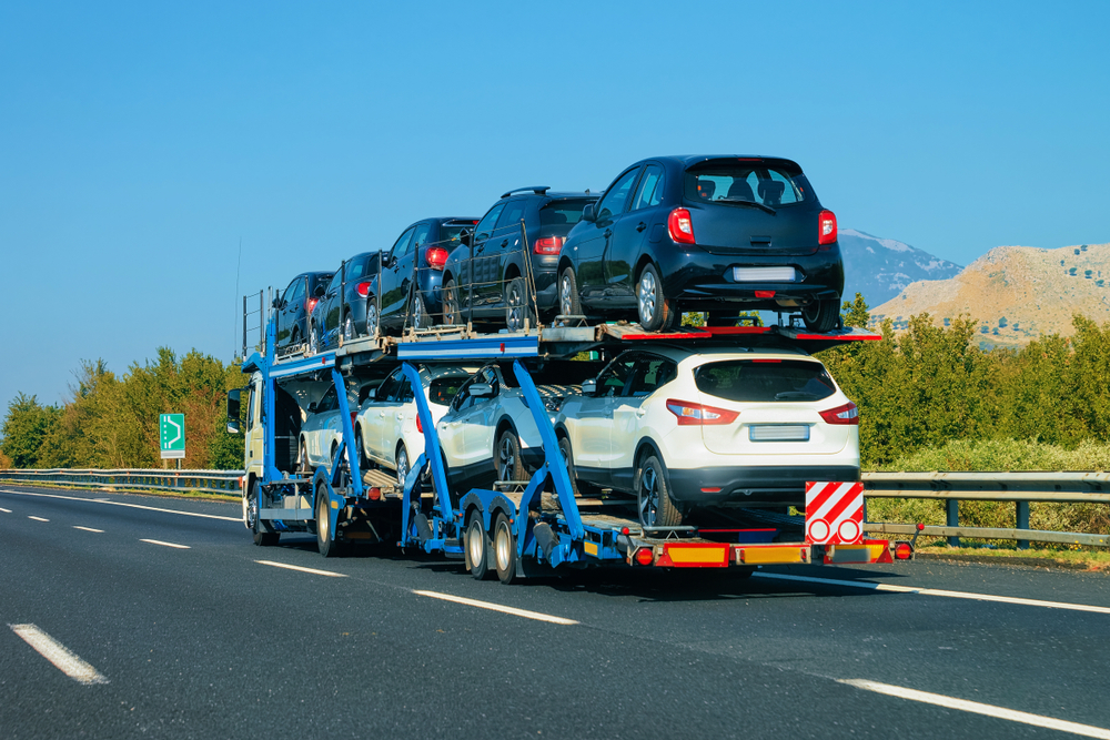 car shipping truck with cars