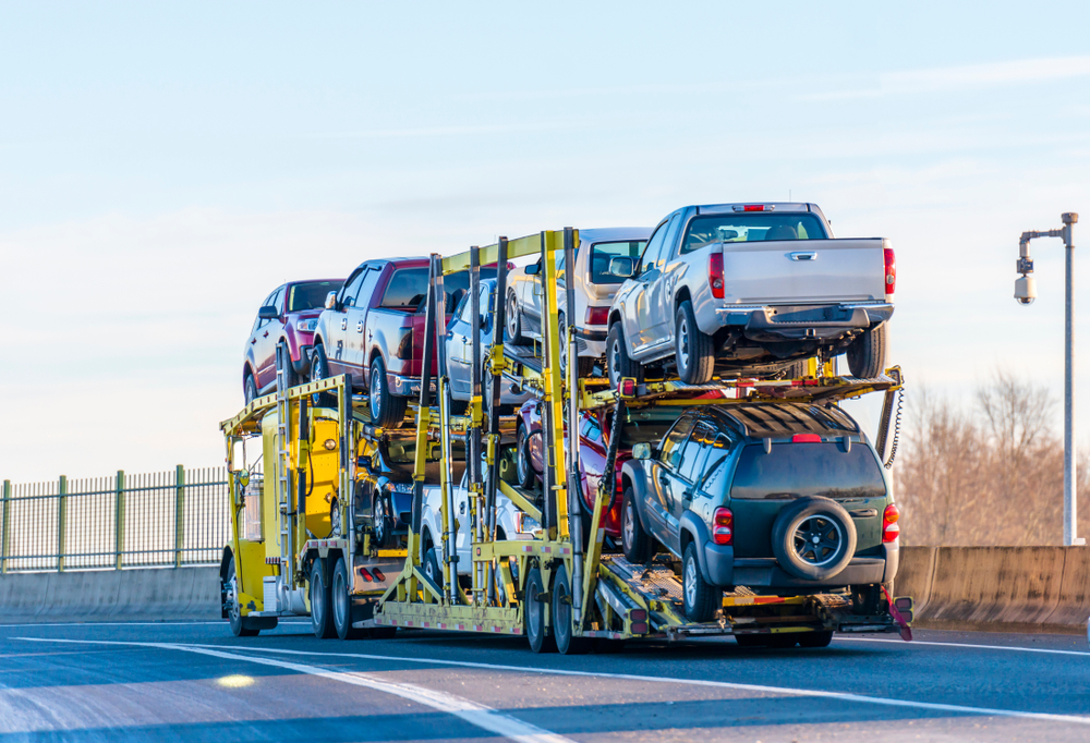 car haulers like this are used for auto transport services