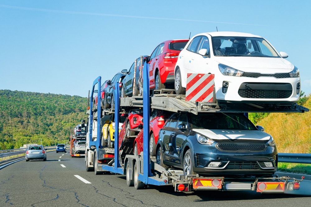 California to Arizona car shipping truck with cars