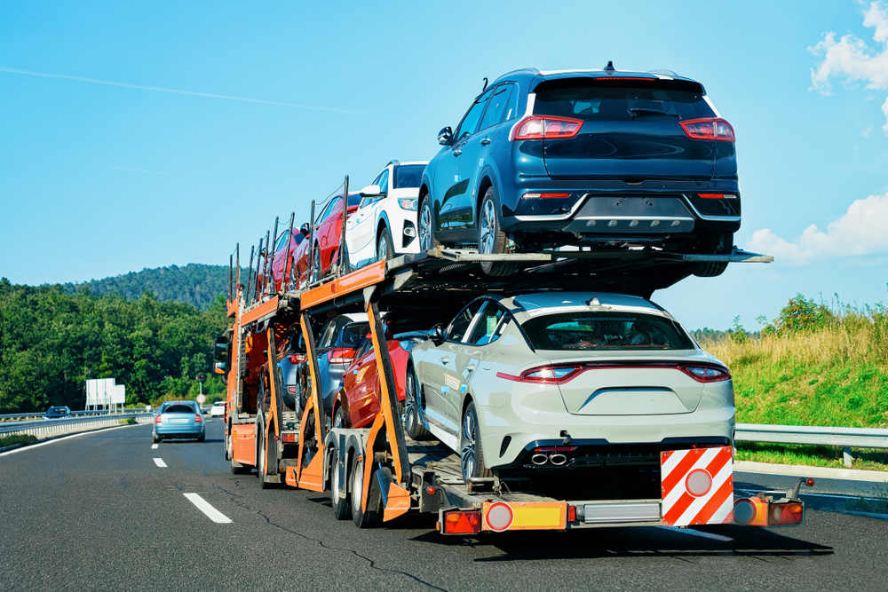 California to Texas car shipping truck with cars